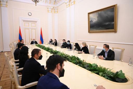 Նախ՝ Ադրբեջան և Վրաստան, ապա՝ Հայաստան․ «Ատլանտյան խորհրդի» անդամները նախագահականում են