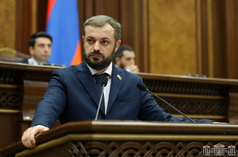 Եթե քաղաքացիները չունեն արտարժութային եկամուտներ, ապա չեն կարող և չպիտի ստանան արտարժութային վարկեր. Գևորգ Պապոյան