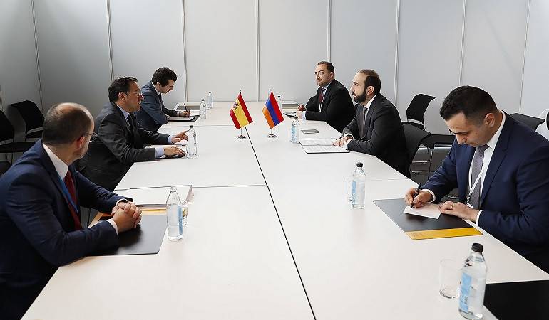Միրզոյանն ու Իսպանիայի ԱԳ նախարարը քննարկել են տարածաշրջանային անվտանգությանն ու կայունությանն առնչվող հարցեր