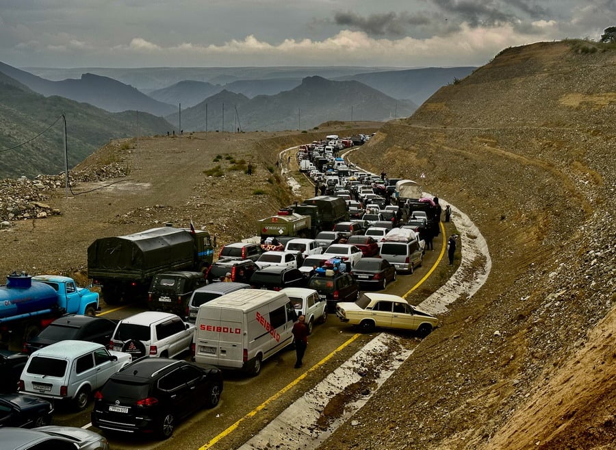 ԼՂ-ից Հայաստան մուտք գործած ավելի քան 21 000 ավտոմեքենաները պետք է բերվեն օրինականության դաշտ. Փոխնախարար
