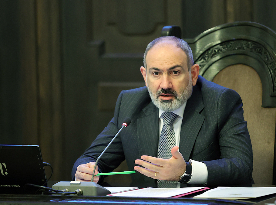 Пашинян: В ближайшие дни армян в Нагорном Карабахе не останется