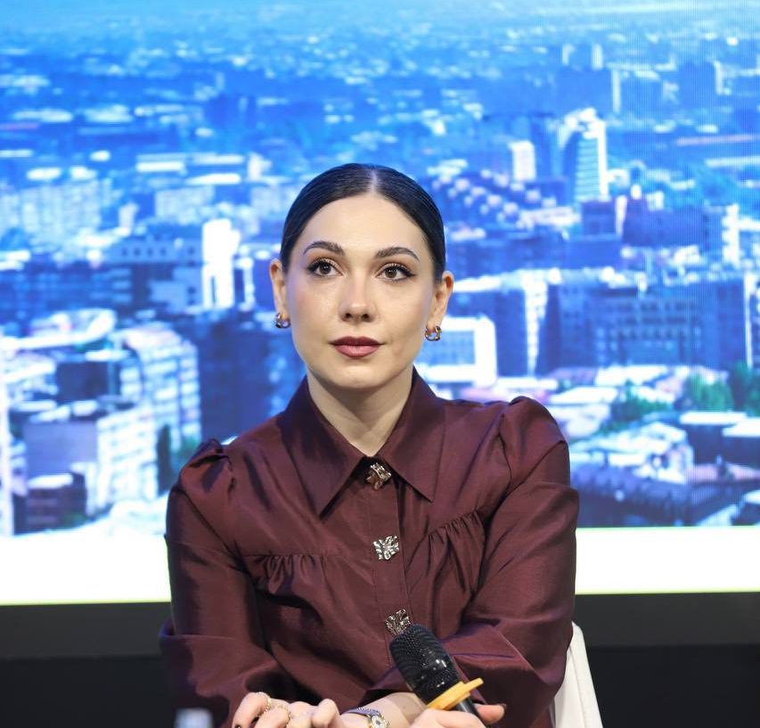 Սրբուհի Գալյանը մասնակցել է «Ռեստարտ» քաղաքացիական-երիտասարդական հիմնադրամի կազմակերպած ֆորումին