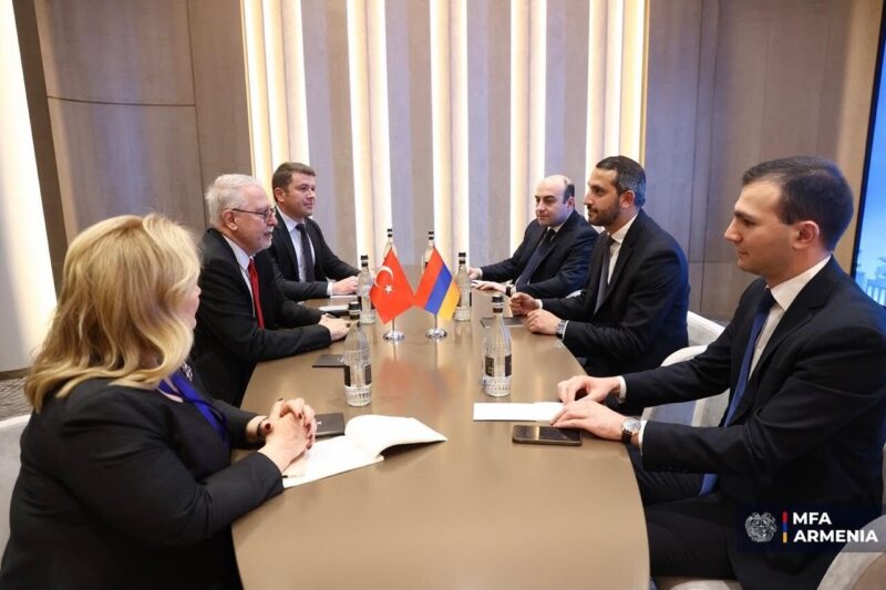 Հանդիպել են Հայաստանի և Թուրքիայի կարգավորման գործընթացի հատուկ ներկայացուցիչներ Ռուբեն Ռուբինյանն ու Սերդար Քըլըչը
