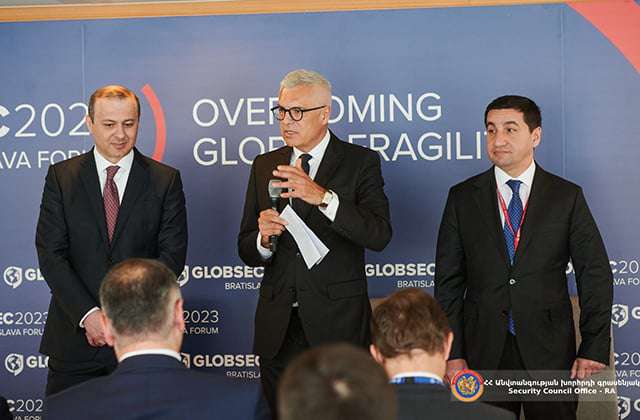 Արմեն Գրիգորյանն ու Հիքմեթ Հաջիևն այսօր կհանդիպեն