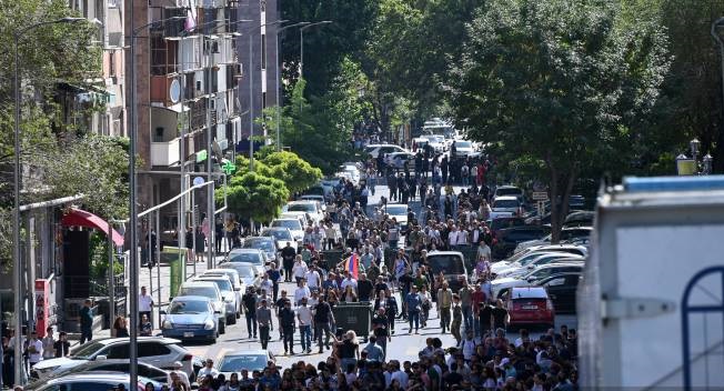 Երևանում շարունակվում են անհնազանդության ակցիաները