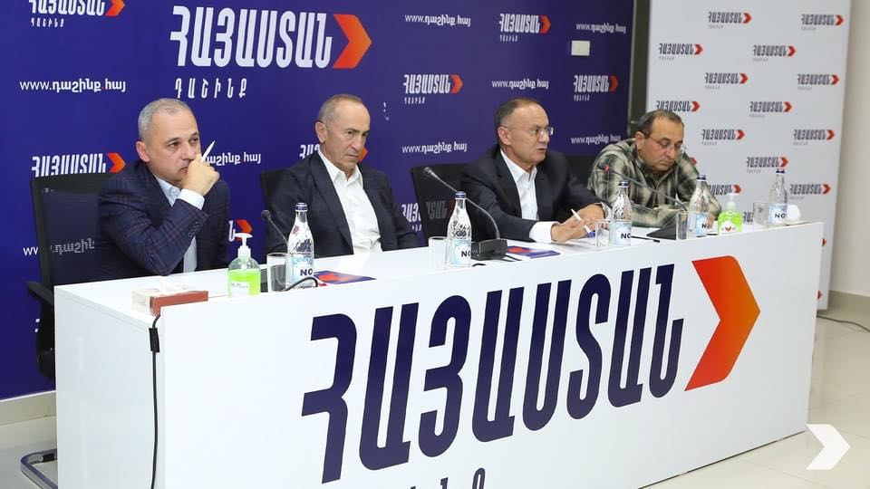 «Հայաստան» դաշինքի անդամները հանդիպել են Քոչարյանի հետ. ի՞նչ է քննարկվել