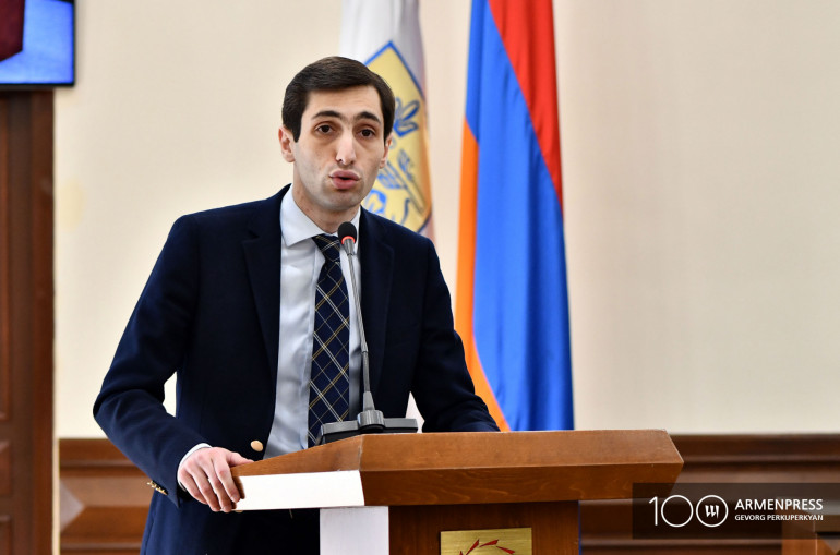 «Հրապարակ»․ Աբովյանի քաղաքապետի դեմ գործ հարուցեցին, Մարությանին` պարսավա՞նք