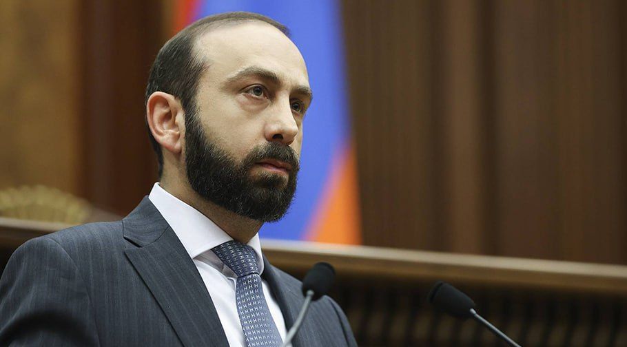 Ձե՛զ համար, երեխե՛ք. 2020-ից ի վեր առաջին անգամ Արարատ Միրզոյանը գրառում է արել իր ֆեյսբուքյան էջում