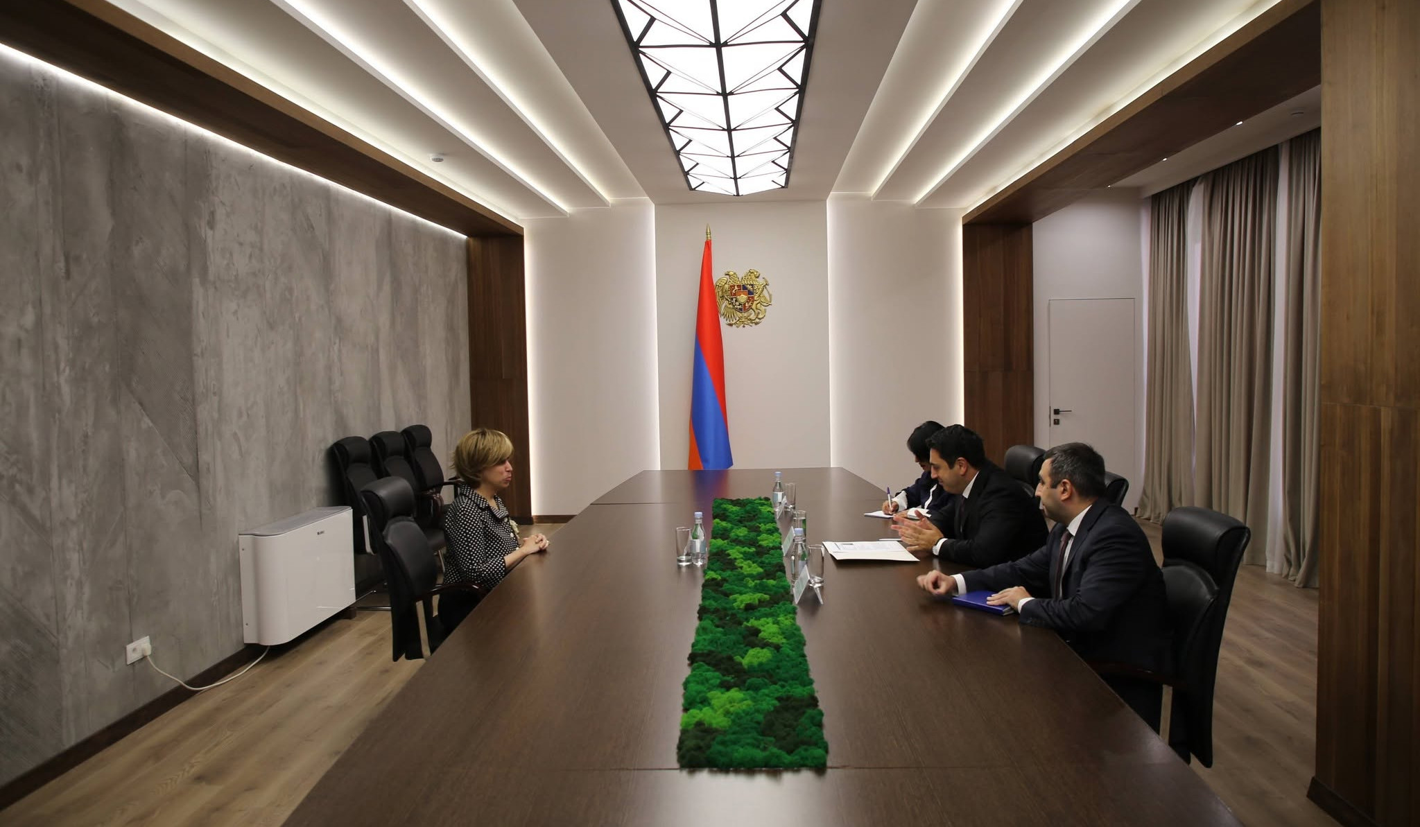 Սիմոնյանը Եգիպտոսի դեսպանի հետ տարածաշրջանային զարգացումներն է քննարկել