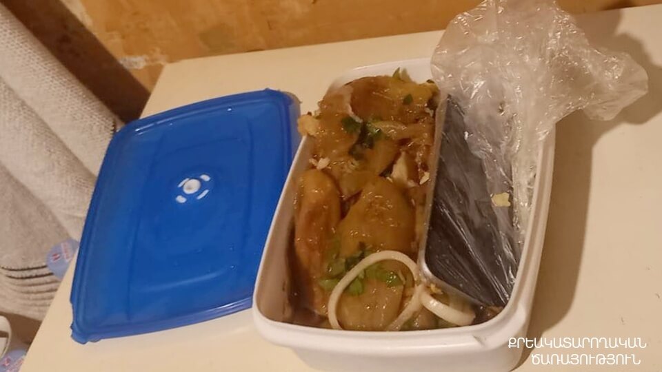 «Վարդաշեն» ՔԿՀ-ում սմբուկով ուտեստի տարայում հայտնաբերվել է բջջային հեռախոս