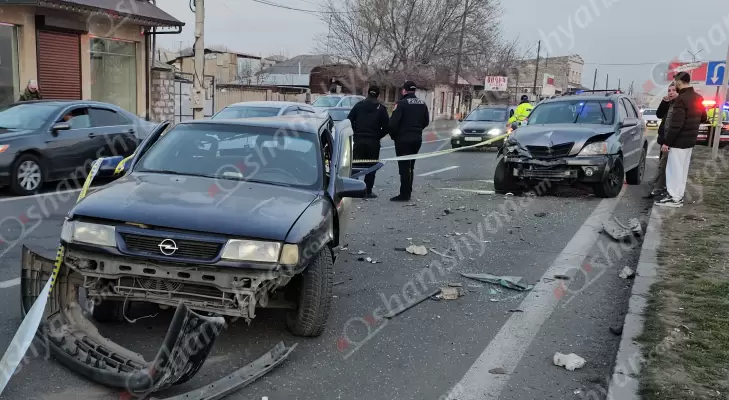 Ավտովթար Արմավիրի մարզում․ Պտղունք գյուղում բախվել են «Opel»-ը և «Kia»-ն․ կան վիրավորներ