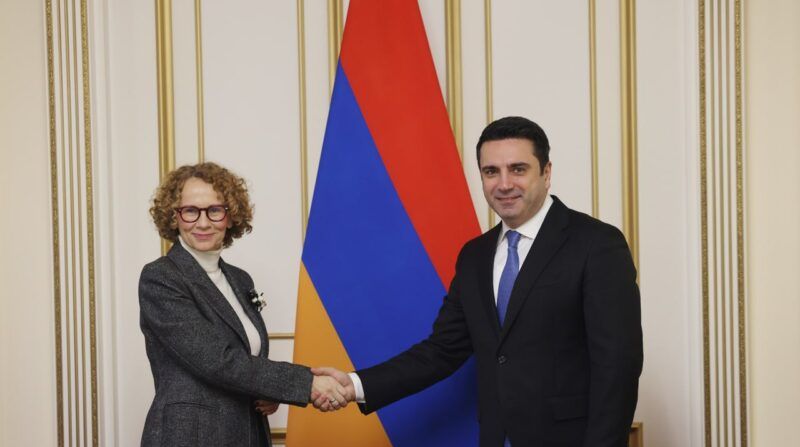 Ալեն Սիմոնյանը ՆԱՏՕ-ի գլխավոր քարտուղարի տեղակալի ուշադրությունն է հրավիրել Ադրբեջանում գտնվող գերիների խնդրին