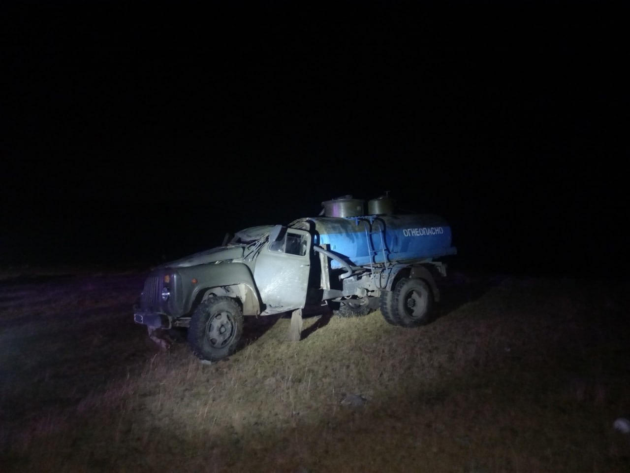 Բավրա-Գյումրի ճանապարհին «GAZ» մակնիշի բենզատարը մոտ 30 մետր գլորվելով հայտնվել է դաշտամիջյան հատվածում․ կա զոհ