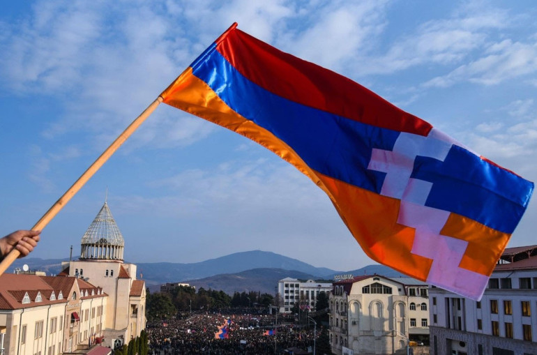 Достигнуто соглашение о расформировании и полном разоружение вооруженных формирований Армии обороны Нагорного Карабаха и вывода тяжелой техники и вооружений с территории Нагорного Карабаха 