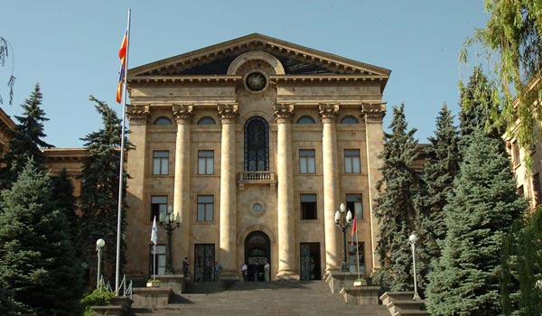 5 մլն 470 հազար դրամ հուշանվերների համար. ինչո՞ւ են ԱԺ-ում նախապես նվերներ գնում եւ պահեստավորում․ «Ժողովուրդ»