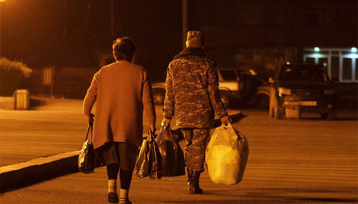 Մեկ օրում Հայաստանից Ղարաբաղ է վերադարձել ավելի քան 2 հազար փախստական. ՌԴ ՊՆ