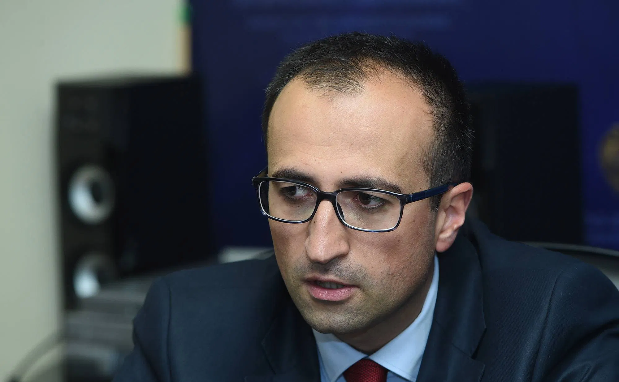 Ծանր ախտանիշներ չունեցողներին կբուժեն ոչ թե հիվանդանոցում, այլ տանը. Թորոսյան