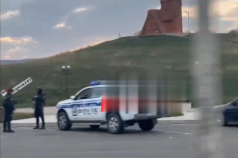 Ադրբեջանցի ոստիկանները մտել են Ստեփանակերտ (տեսանյութ)