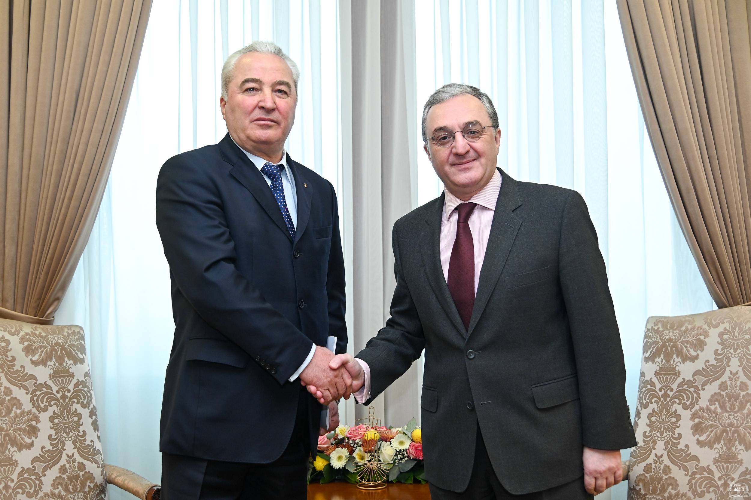 Мнацаканян ожидает большего углубления армяно-украинских отношений