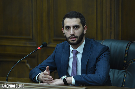 Обсуждаются варианты соглашения о признании Арцаха Арменией и взаимодействии двух армянских республик: депутат