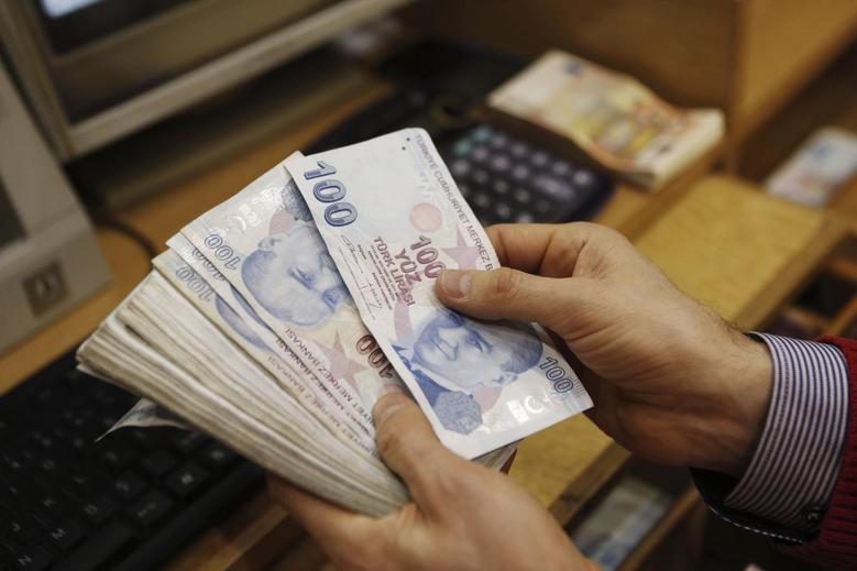 Թուրքական լիրան արժեզրկվում է՝ մոտենալով 2021-ին գրանցած պատմական հակառեկորդին