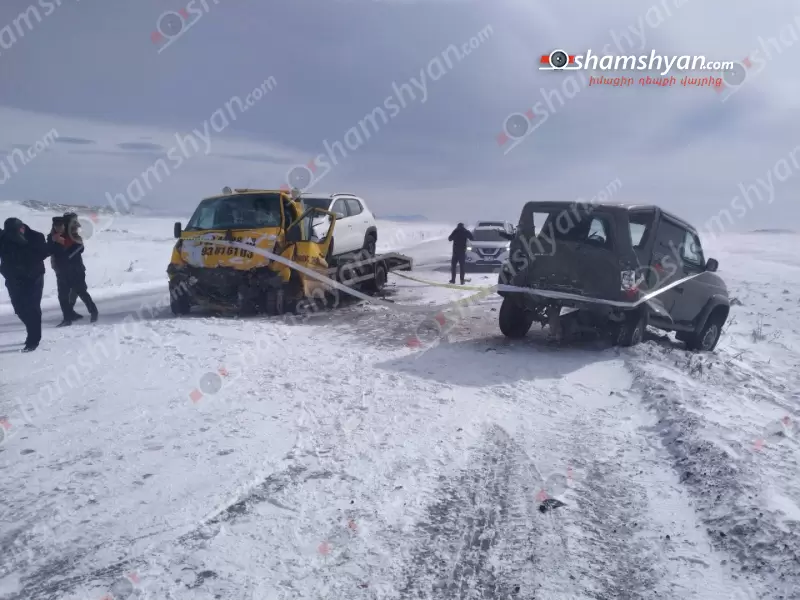 Սյունիքի մարզում բախվել են ՀՀ ՊՆ «UAZ Patriot»-ը, «Mercedes»-ն ու «Ford Transit»-ը. կան տուժածներ