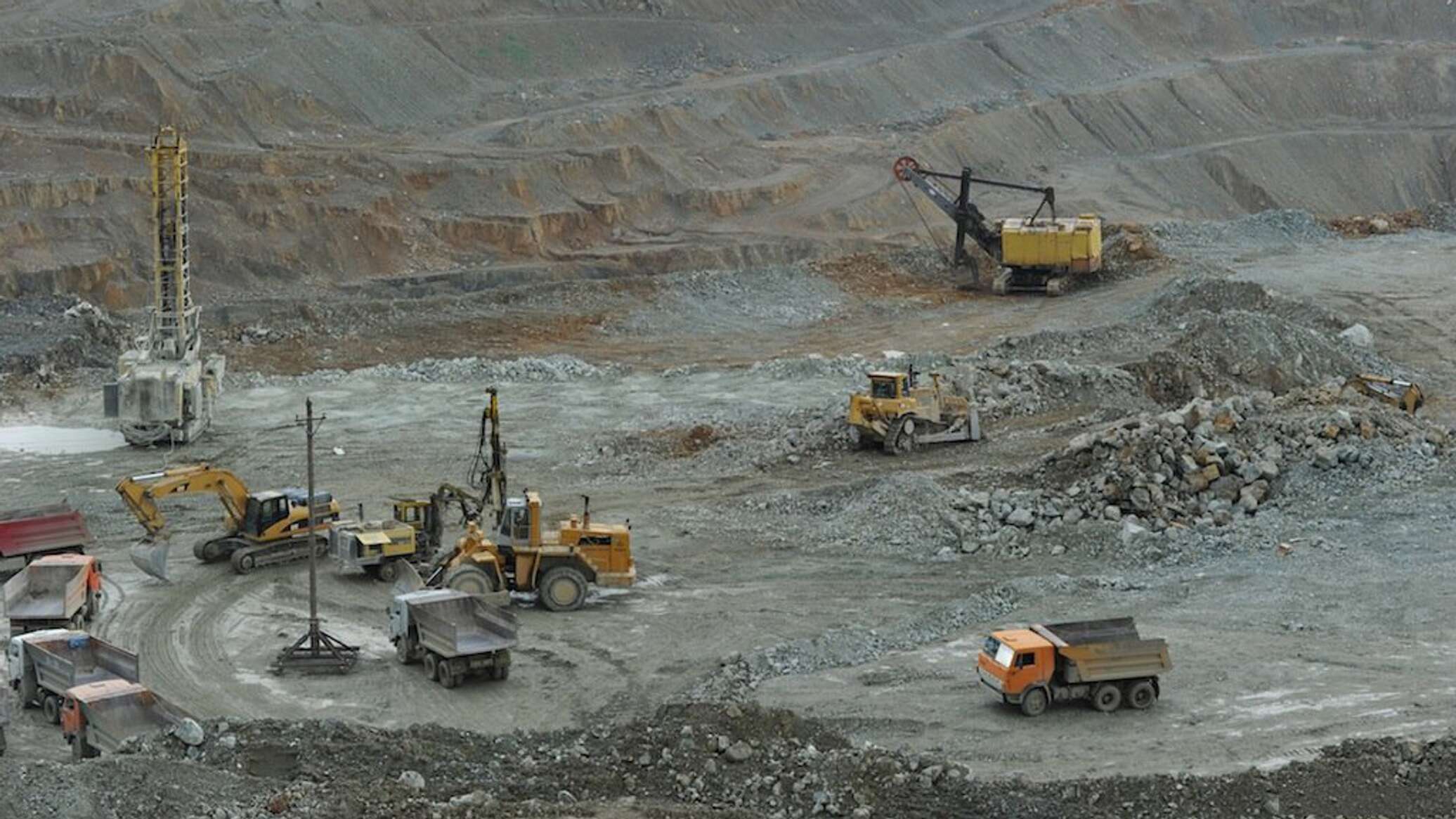Սոթքի հանքի բաց հատվածին, որտեղ ստորգետնյա եղանակի չեն անցել, կանդրադառնանք սահմանազատումից հետո․ ՏԿԵՆ փոխնախարար