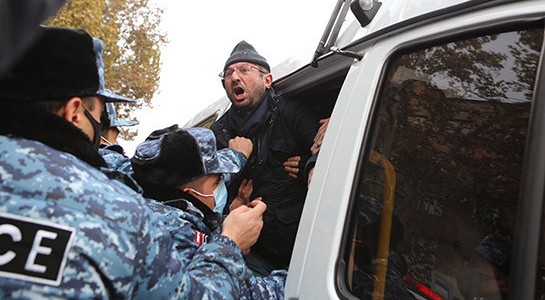 Գեղամ Մանուկյանը բերման ենթարկվեց