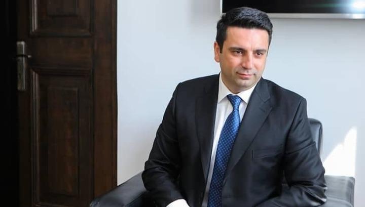 Նախանձով նայում էի՝ ինչպես է Կիպրոսը Իսրայելին օգնելու համար նավատորմ մոտեցնում, մի նավատորմ չունե՞ր ՌԴ-ն Կասպից ծովում, մեզ միայնակ են թողել․ Ալեն Սիմոնյան