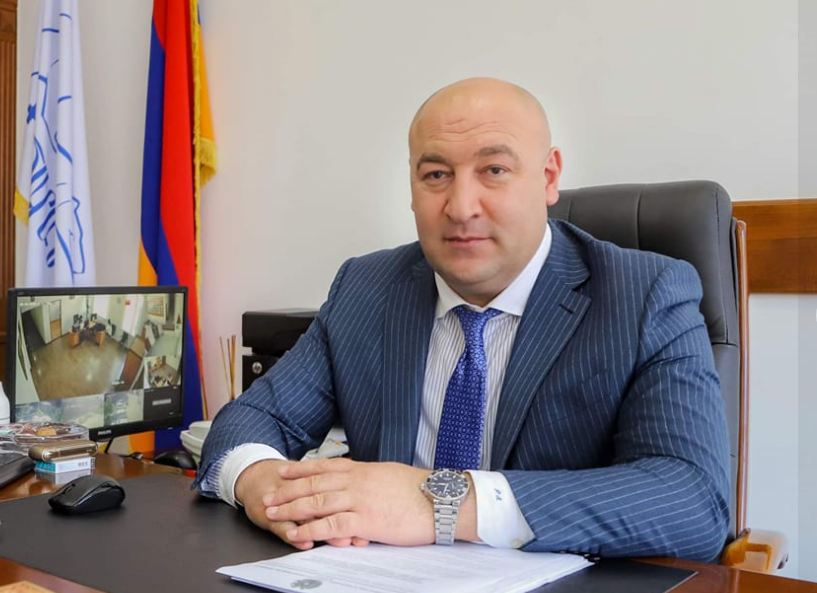Դատարանը մերժեց ԱԱԾ-ին եւ վերացրեց Մանվել Փարամազյանի լիազորությունները կասեցնելու մասին որոշումը. պաշտպաններ