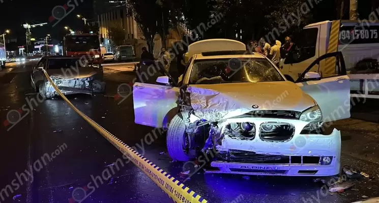 Խոշոր ավտովթար Երևանում․ բախվել են «BMW»-ն ու «Toyota»-ն․ կան վիրավորներ