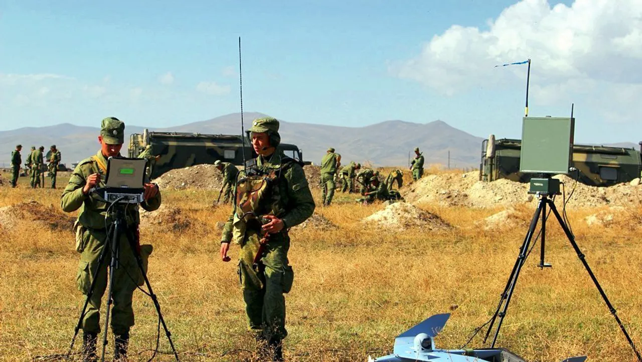 Հայաստանում ՀՌՕ ռազմակայանի մասնագետները կայուն կապ են կազմակերպում դաշտային պայմաններում