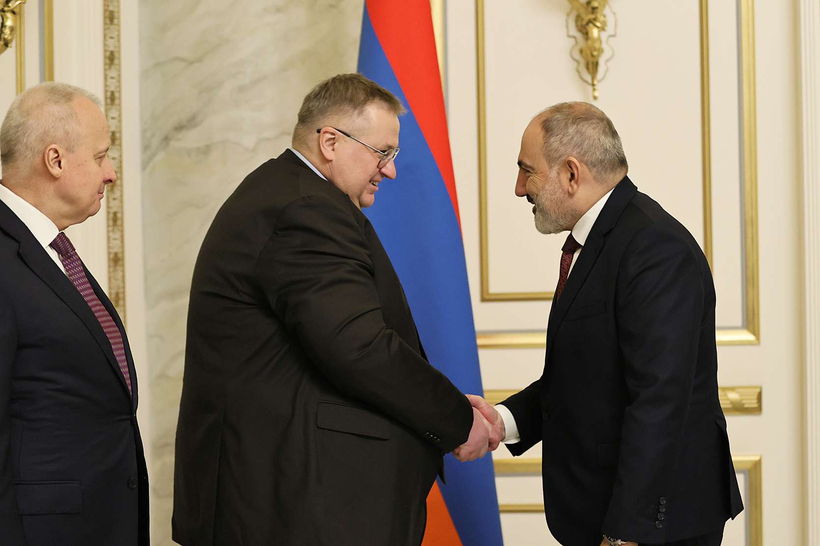Նիկոլ Փաշինյանն ու Ալեքսեյ Օվերչուկը քննարկել են ԵԱՏՄ ձևաչափում փոխգործակցությանն առնչվող թեմաներ