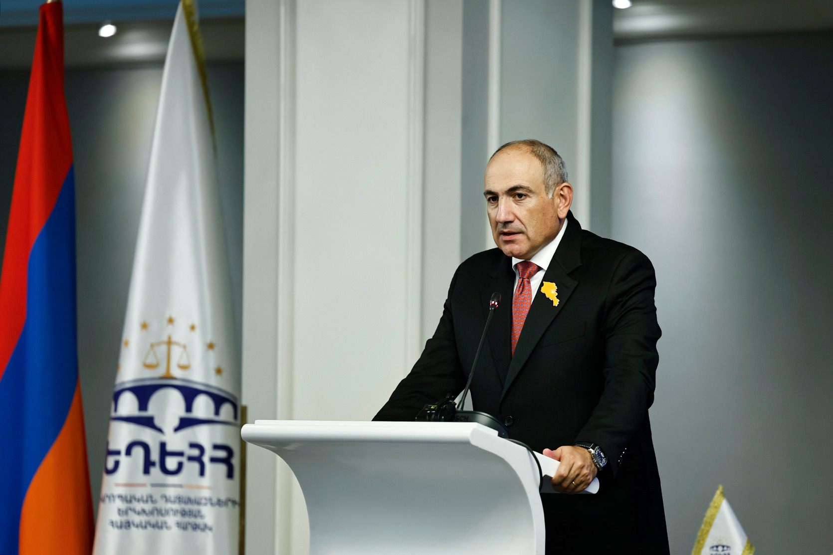 Հայաստանում արդարությունն ու արդարադատությունը հասանելի են միայն էլիտաներին. Փաշինյան