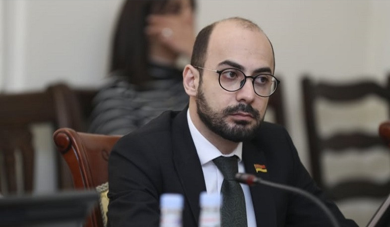 Եթե անհրաժեշտ լինի, ԱԳՆ պաշտոնյաները տիկին Զախարովային համարժեք կարձագանքեն Արթուր Հովհաննիսյան