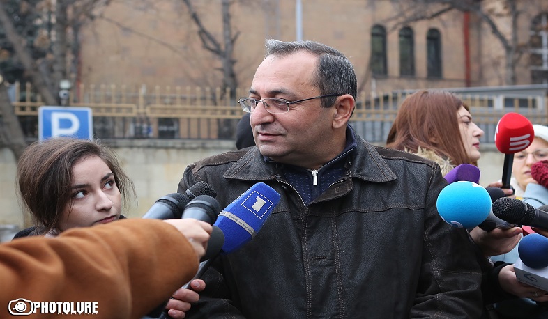Օր առաջ պետք է վերջ տալ սրան. Արծվիկ Մինասյան