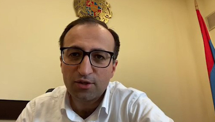 Արսեն Թորոսյանը՝ ազնվության, անկեղծության և սխալները ընդունելու մասին. ուղիղ