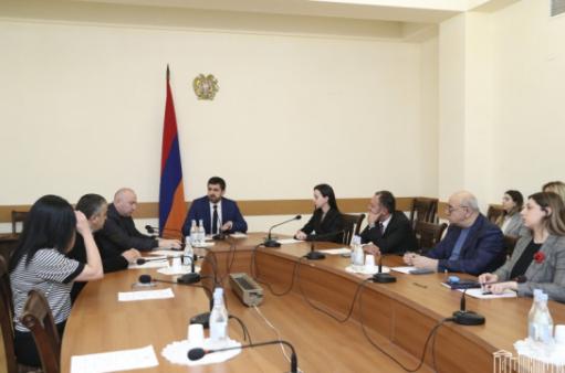 «Հայաստան» խմբակցության հեղինակած՝ ԱԺ հայտարարության նախագիծն անհրաժեշտ թվով կողմ ձայներ չի ստացել