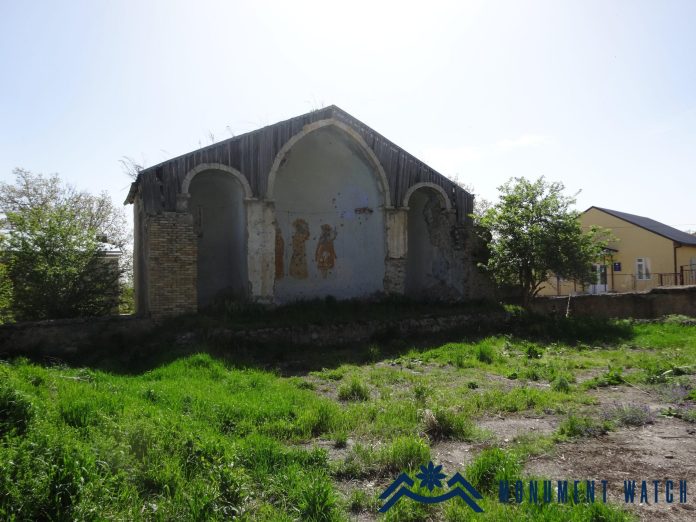 Ադրբեջանն աղբակույտի է վերածել Շուշիի 19-րդ դարի Մեղրեցոց Սբ. Աստվածածին եկեղեցու պատմական շերտերը