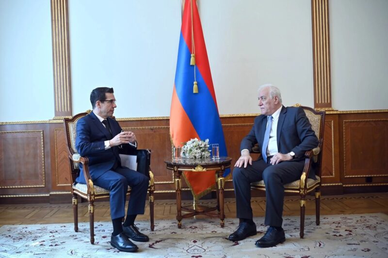 ՀՀ նախագահը Բրազիլիայի դեսպանի հետ քննարկել է երկկողմ հարաբերությունների ակտիվացման հարցեր