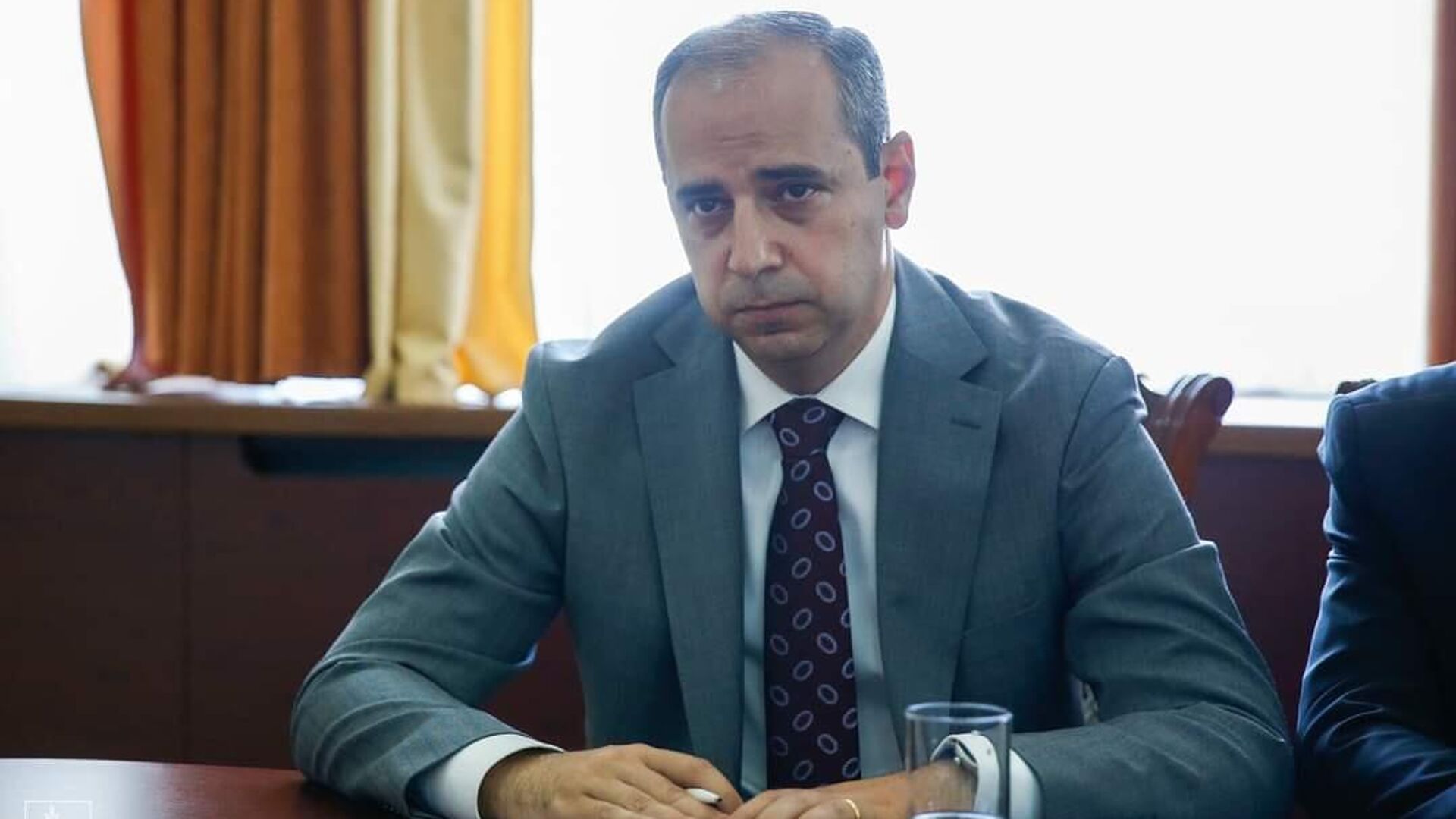 Վարչական շրջանի ղեկավարը հինգ մեքենա ունի. ՊԵԿ նախկին պաշտոնյայի ունեցվածքը․ «Ժողովուրդ»