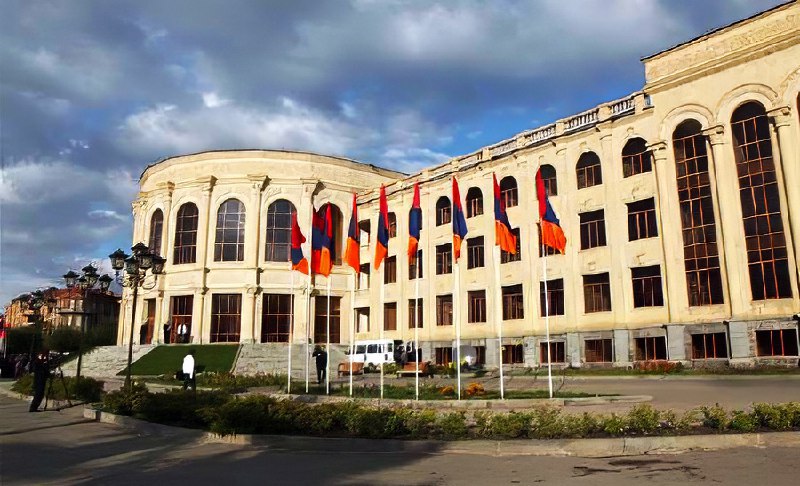 Գյումրու քաղաքապետարանը վաղվանից գործադուլ է հայտարարում. փոխքաղաքապետ