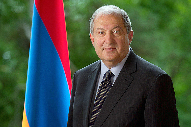 Արմեն Սարգսյանը շնորհավորական ուղերձ է հղել Ղրղզստանի նախագահ Սոորոնբայ Ժեենբեկովին