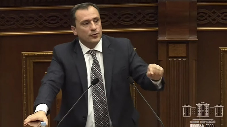 Սասուն Խաչատրյանի եղբայրն ազատման դիմում կգրի. Կարեն Անդրեասյանի հետ լարված են. «Ժողովուրդ»
