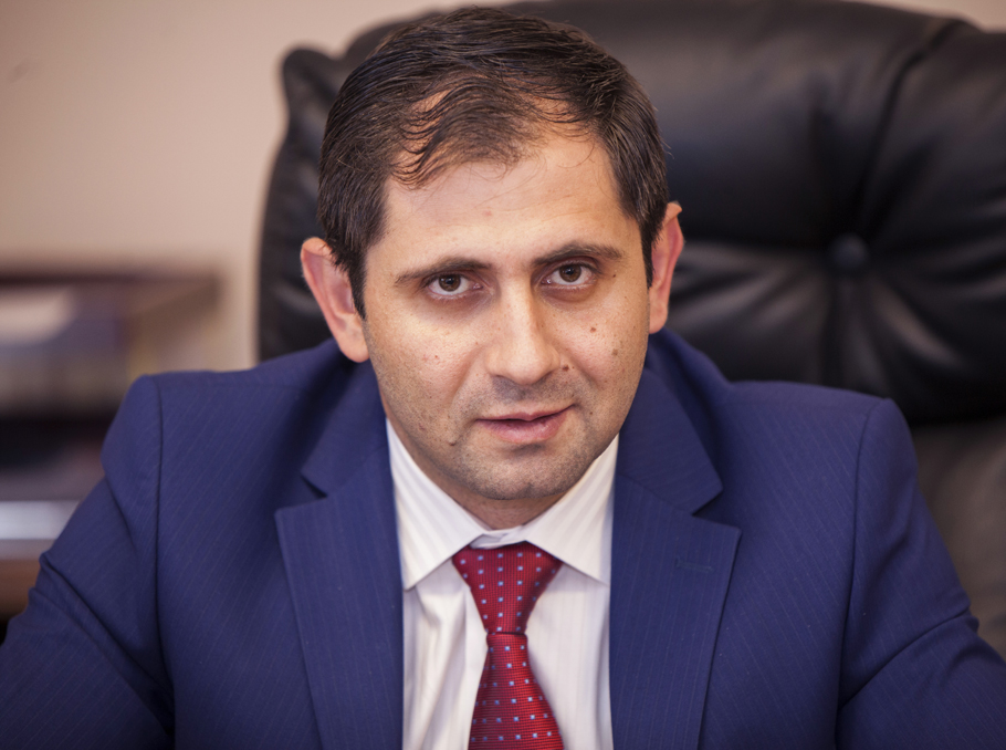 «Այո»-ի լոգոյի 3 մլն դրամ մրցանակը կբաշխվի «Երեկոյան Երևանի» երեք աշխատակիցների միջև. Պապիկյան