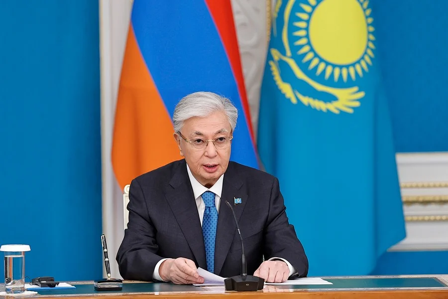 Փաշինյանը հեծանվորդ է, Լուկաշենկոն հոկեյ է խաղում. Ղազախստանի նախագահը գովել է ԱՊՀ երկրների իր գործընկերներին ֆիզիկական պատրաստվածության համար