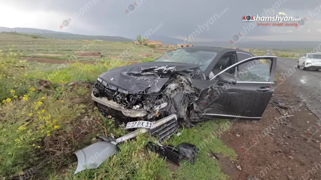 Արագածոտնի մարզում բախվել են «Mercedes»-ն ու «Nissan X-Trail»-ը. վարորդներից մեկը եղել է ոչ սթափ և ավտոմեքենա վարելու իրավունք չի ունեցել