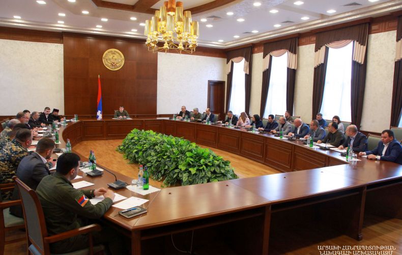 ԱՀ նախագահը հրավիրել է Անվտանգության խորհրդի ընդլայնված նիստ