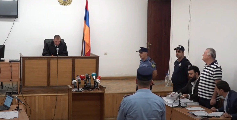 Դատարանը մերժել է Ռուբեն Հակոբյանի քրեական հետապնդումը դադարեցնելու, վարույթը կարճելու մասին միջնորդությունը