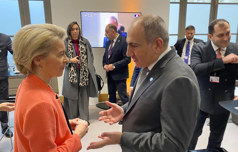 Նիկոլ Փաշինյանը Փարիզում կարճատև զրույցներ է ունեցել միջազգային գործընկերների հետ. լուսանկարներ